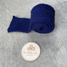 Load image into Gallery viewer, Ribbed Scarf - Navy