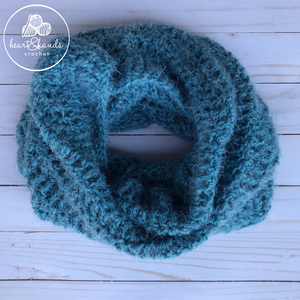 Fluffy Latte Cakes Cowl, Large - Grinding Teal