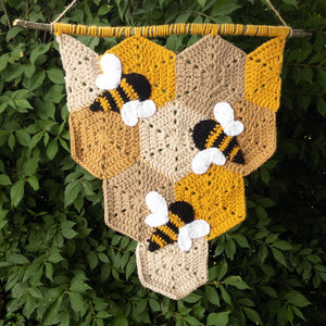 Busy Bee Wall Hanging