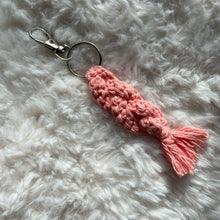 Load image into Gallery viewer, Braided Keychain