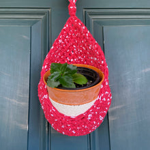 Load image into Gallery viewer, Hanging Basket, Large, Starry Red