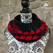 Load image into Gallery viewer, Icicle Cowl - Black/Aubergine/Red